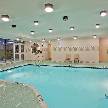 Holiday Inn Hotel & Suites Surrey East - Cloverdale By Ihg Buitenkant foto